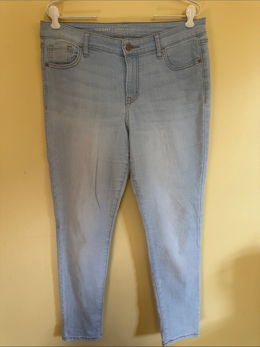 Old Navy Women’s Super Skinny Jeans